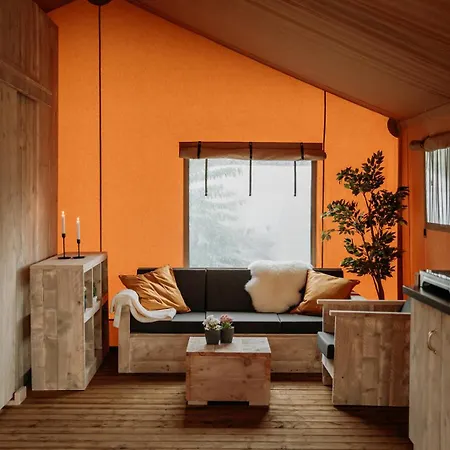 Punta Falconera & Village 2*